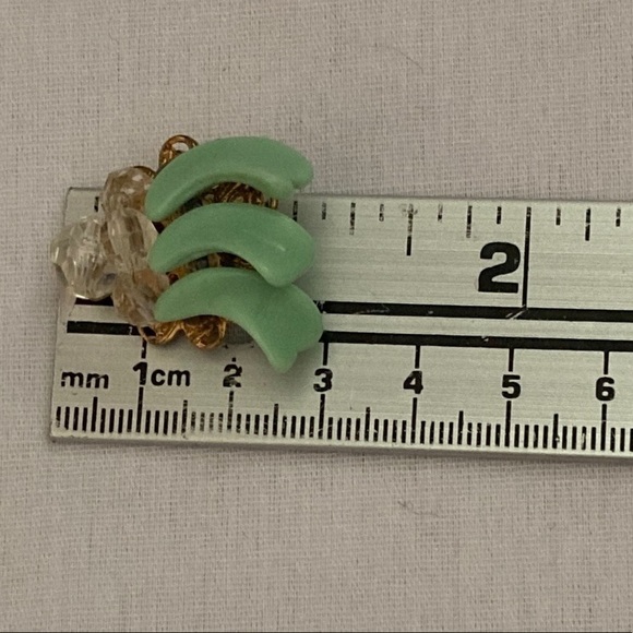 Vintage clip on earrings robins egg blue aqua teal coloured excellent condition - Picture 3 of 3